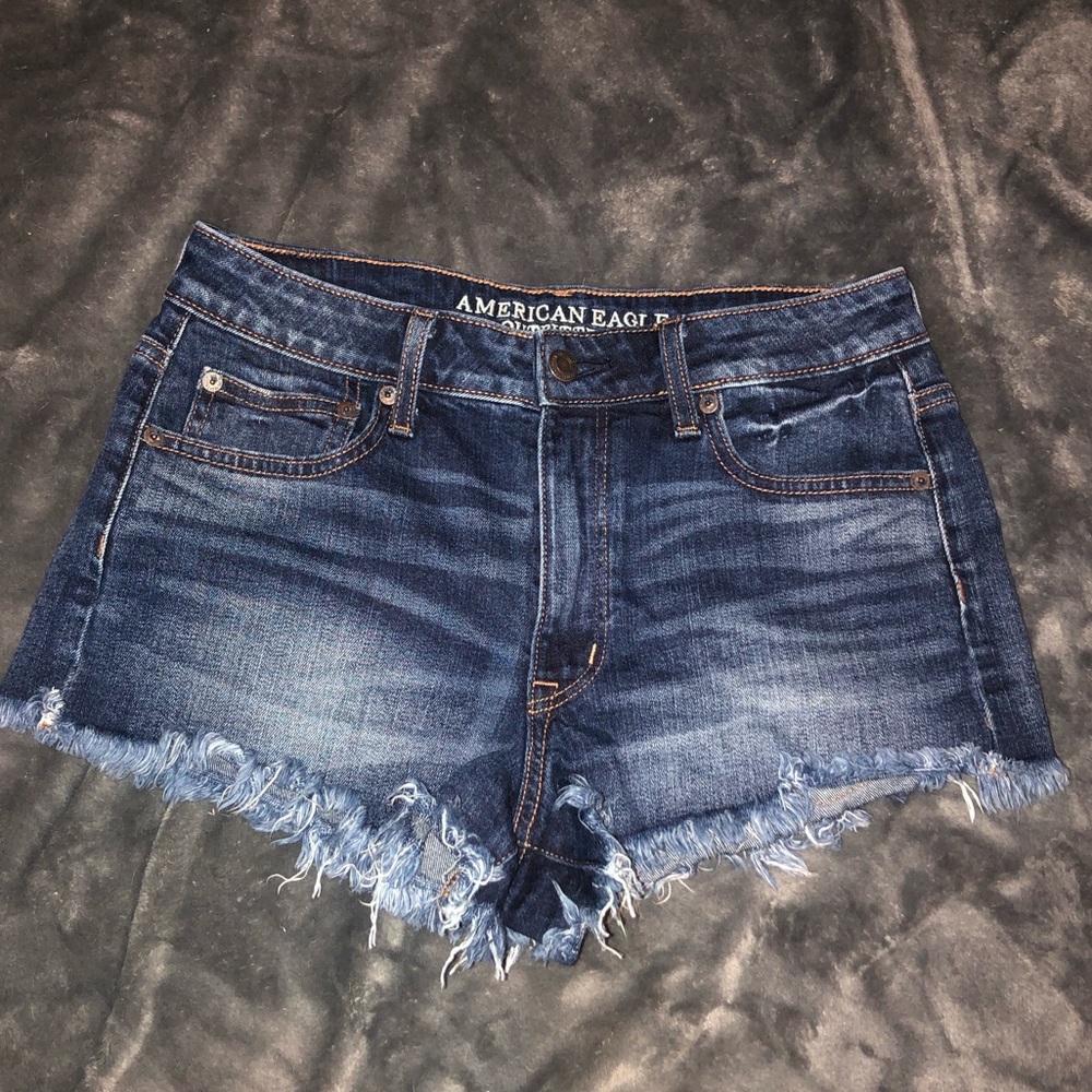 Denim shorts! 🌞